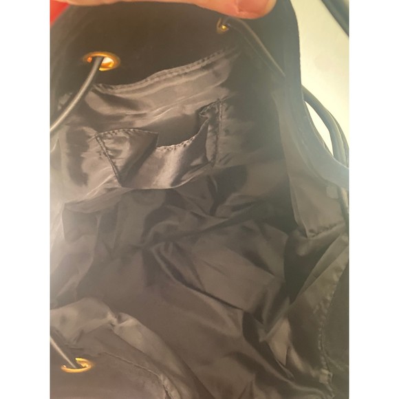 Carolina Herrera Good Girl Black Velvet Drawstring Bag - Picture 5 of 5